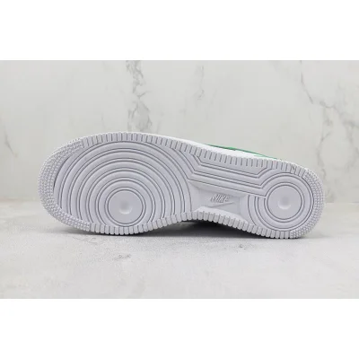 Nike Air Force 1 Low "White/Light Green/Silver Swoosh" фото № 8 Nike Air Force 1 Low "White/Light Green/Silver Swoosh" фото № 8