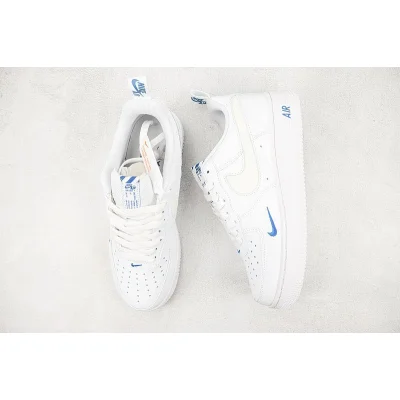Nike Air Force 1 Low "White/Blue/Reflective Swoosh" фото № 6 Nike Air Force 1 Low "White/Blue/Reflective Swoosh" фото № 6
