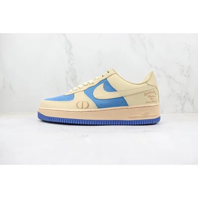 Dior x Nike Air Force 1 Low "Beach Blue/Sand Beige" фото № 2 Dior x Nike Air Force 1 Low "Beach Blue/Sand Beige" фото № 2