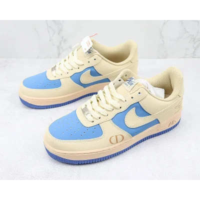 Dior x Nike Air Force 1 Low "Beach Blue/Sand Beige" фото № 5 Dior x Nike Air Force 1 Low "Beach Blue/Sand Beige" фото № 5