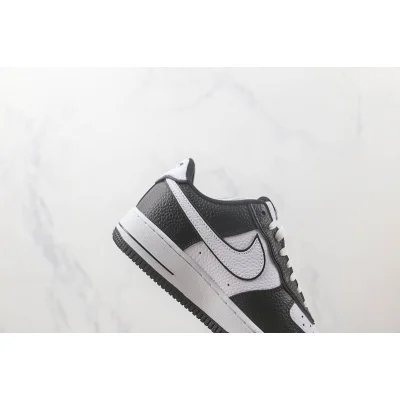 Nike Air Force 1 Low "Panda" фото № 3