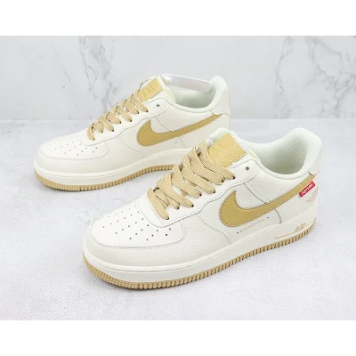 Supreme x Nike Air Force 1 Low "Cream/Beige Sail" фото № 5