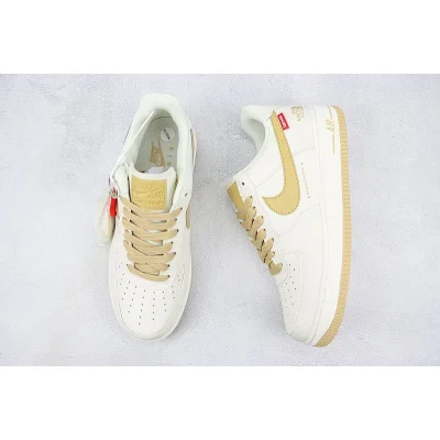 Supreme x Nike Air Force 1 Low "Cream/Beige Sail" фото № 6