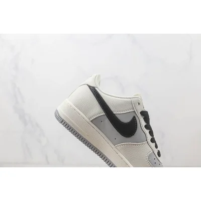 Nike Air Force 1 07 Low "Grey/Black" фото № 3