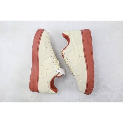 Nike Air Force 1 07 Low "SE Beige/White/Brown" фото № 6