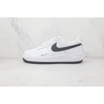 Nike Air Force 1 Low "White/Black/Silver" фото № 2 Nike Air Force 1 Low "White/Black/Silver" фото № 2