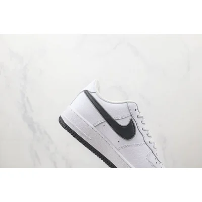 Nike Air Force 1 Low "White/Black/Silver" фото № 3 Nike Air Force 1 Low "White/Black/Silver" фото № 3
