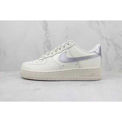 Nike Air Force 1 Low "Metallic Purple" фото № 2