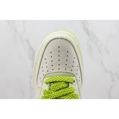 Nike Air Force 1 Low "Luminescent Green" фото № 4 Nike Air Force 1 Low "Luminescent Green" фото № 4