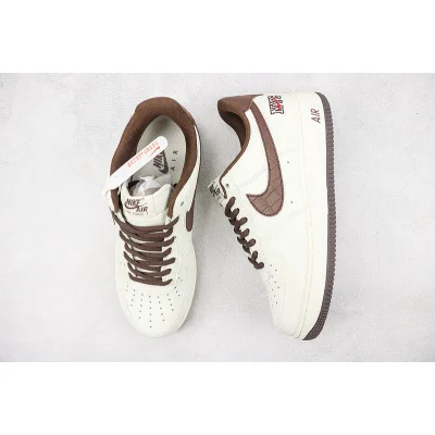 Nike Air Force 1 Low "NYC" фото № 7