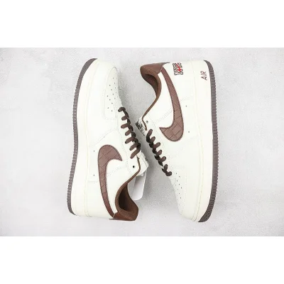 Nike Air Force 1 Low "NYC" фото № 6