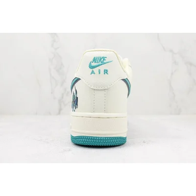 Gundam x Nike Air Force 1 Low "White/Green" фото № 9 Gundam x Nike Air Force 1 Low "White/Green" фото № 9