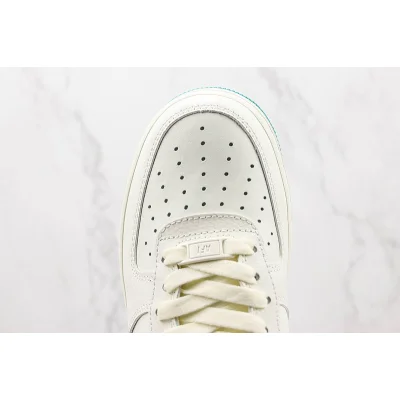 Gundam x Nike Air Force 1 Low "White/Green" фото № 4 Gundam x Nike Air Force 1 Low "White/Green" фото № 4