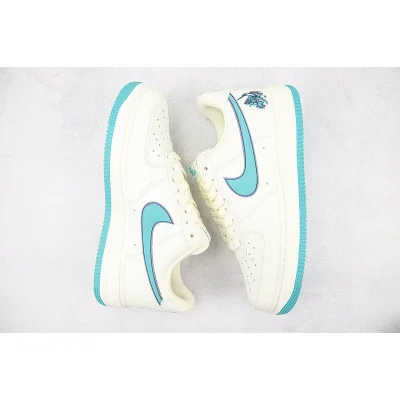 Gundam x Nike Air Force 1 Low "White/Green" фото № 7 Gundam x Nike Air Force 1 Low "White/Green" фото № 7