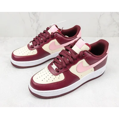 Nike Air Force 1 Low "Valentine's Day 2023/Burugundy/Cream/White/Pink" фото № 5 Nike Air Force 1 Low "Valentine's Day 2023/Burugundy/Cream/White/Pink" фото № 5