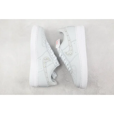 Nike Air Force 1 Low "Platinum/Pearl Swoosh" фото № 7