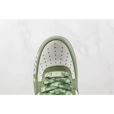 Nike Air Force 1 Low "Light Green/Love" фото № 4