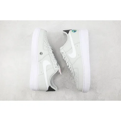 Nike Air Force 1 Low "Have a Nike Day Earth" фото № 7 Nike Air Force 1 Low "Have a Nike Day Earth" фото № 7