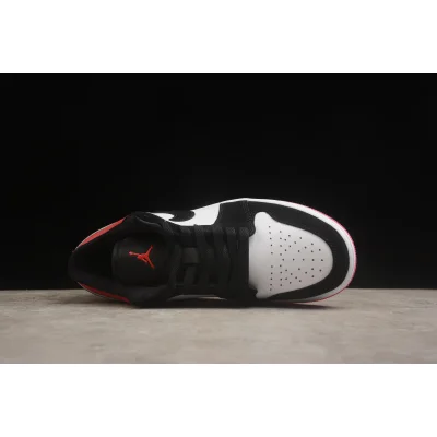 Nike Air Jordan 1 Low "Black Toe" фото № 3