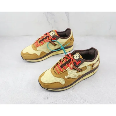 Travis Scott x Nike Air Max 1 "Wheat" фото № 5