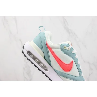 Nike Air Max Dawn "Ghost Aqua Flash Crimson" фото № 4 Nike Air Max Dawn "Ghost Aqua Flash Crimson" фото № 4