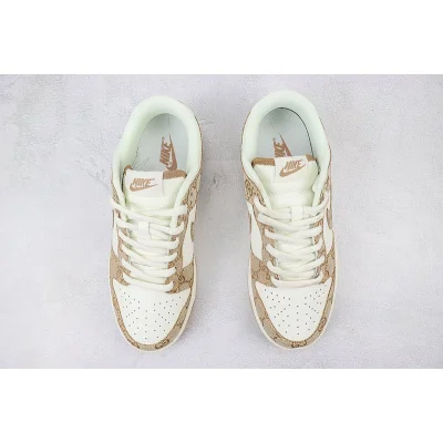 GUCCI x Nike Dunk Low "Beige/Cream" фото № 7 GUCCI x Nike Dunk Low "Beige/Cream" фото № 7