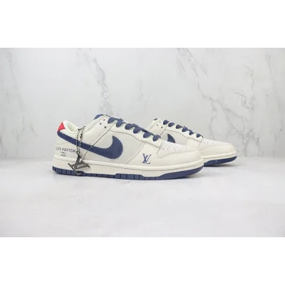 Louis Vuitton x Nike Dunk Low "Berry Blue/Cream White/Grey" фото № 6