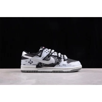 Poker Cards x Nike Dunk Low "Black/Gray" фото № 6 Poker Cards x Nike Dunk Low "Black/Gray" фото № 6