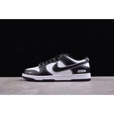 Supreme x Nike Dunk Low "Black/White" фото № 7