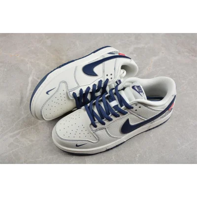 The North Face x Nike SB Dunk Low Supreme "Blue/White" фото № 6