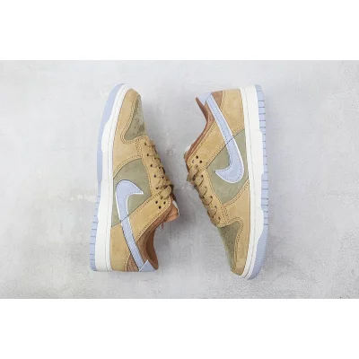 Otomo Katsuhiro x Nike SB Dunk Low "Yellow Green" фото № 7