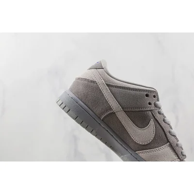 Nike Dunk Low "London" фото № 4 Nike Dunk Low "London" фото № 4