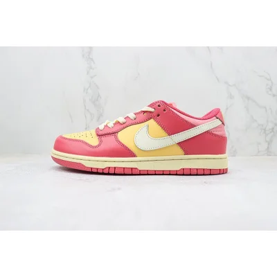 Nike Dunk Low "Strawberry Peach Cream" фото № 2