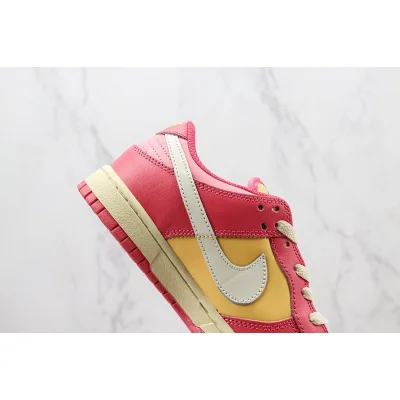 Nike Dunk Low "Strawberry Peach Cream" фото № 3