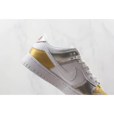 Nike Dunk Low SE "Silver Gold Metallic" фото № 4
