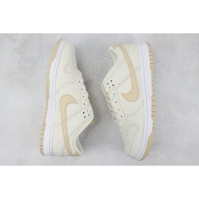Nike Dunk Low "Sanddrift White" фото № 6