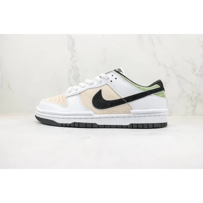 Otomo Katsuhiro x Nike SB Dunk Low "Steamboy OST/White" фото № 2