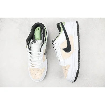 Otomo Katsuhiro x Nike SB Dunk Low "Steamboy OST/White" фото № 7