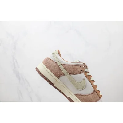 Nike Dunk Low "Medium Curry" фото № 3