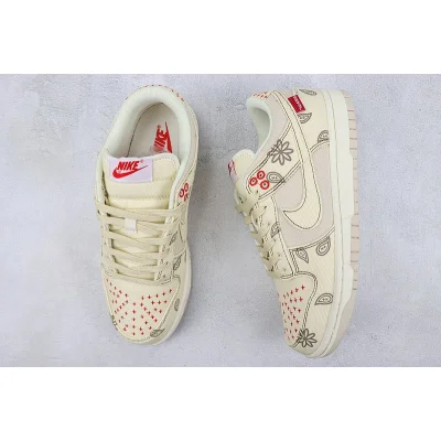 Nike Dunk Low "Light Orewood/Floral" фото № 7 Nike Dunk Low "Light Orewood/Floral" фото № 7