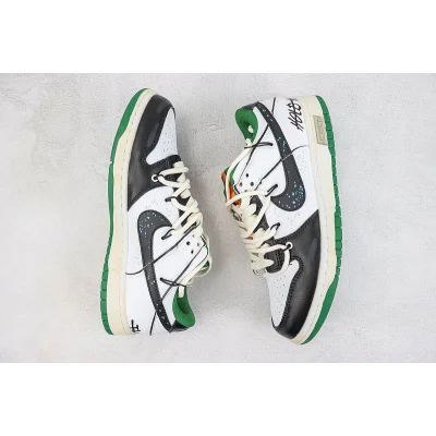 Nike Dunk Low "Hold Me Tight" фото № 7 Nike Dunk Low "Hold Me Tight" фото № 7