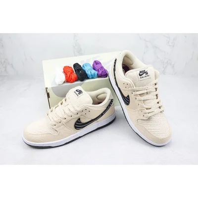 Albino & Preto x Nike Dunk Low "Fossil/Black-Sail" фото № 7