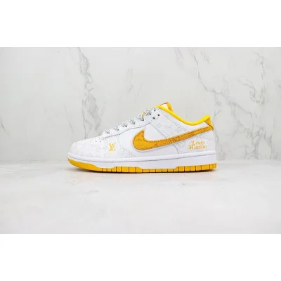 Louis Vuitton x Nike Dunk Low "Yellow/White/Silver" фото № 2