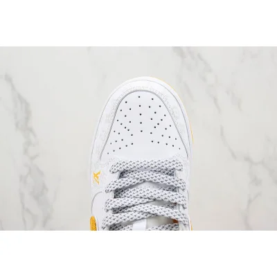 Louis Vuitton x Nike Dunk Low "Yellow/White/Silver" фото № 4