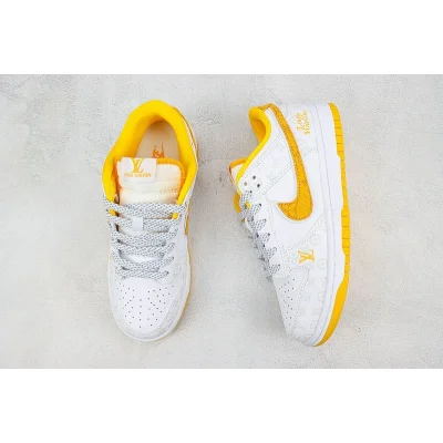 Louis Vuitton x Nike Dunk Low "Yellow/White/Silver" фото № 6