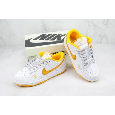 Louis Vuitton x Nike Dunk Low "Yellow/White/Silver" фото № 7