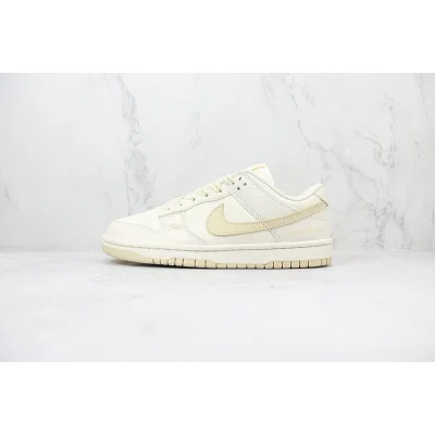Nike Dunk Low "Pearl White/Coconut Milk" фото № 2