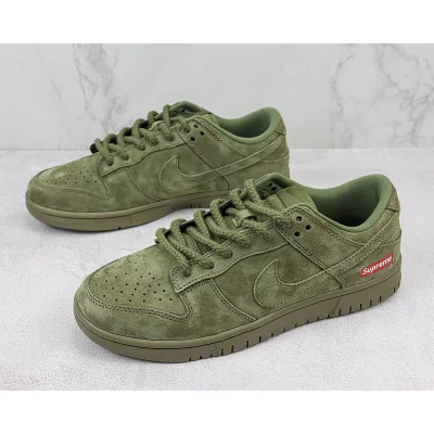 Supreme x Nike Dunk Low "Army Green" фото № 5