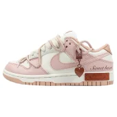Nike Dunk Low "Rose Whisper"
