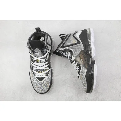 Nike LeBron 19 EP “Leopard” фото № 6
